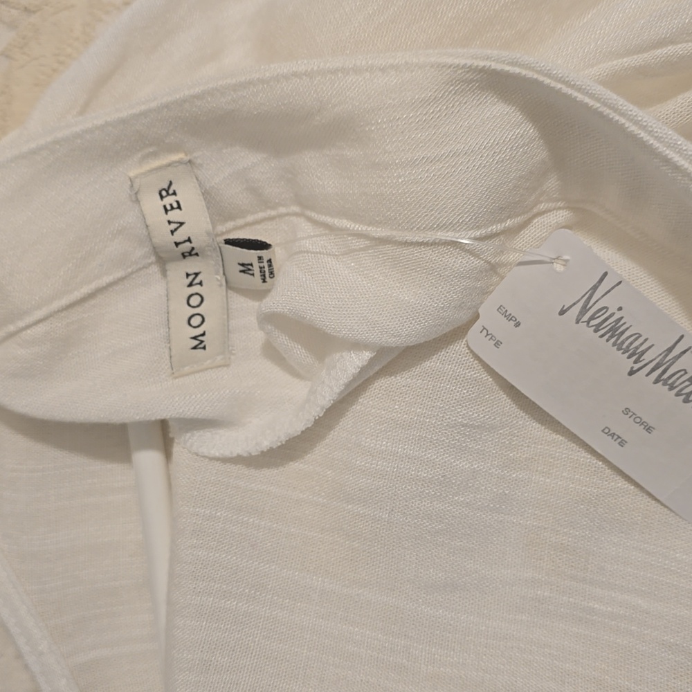 White Bell Sleeve Blouse - Picture 5 of 5